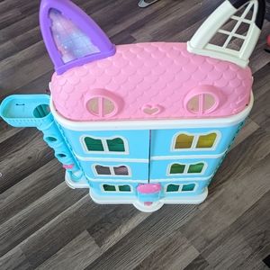 Gabby dollhouse